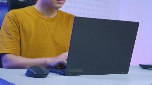 Mình dùng ROG FLOW X13 35 triệu MẠNH NHẤT để Edit Video và kết quả là CHƯA NGON LẮM!!! смотреть онлайн