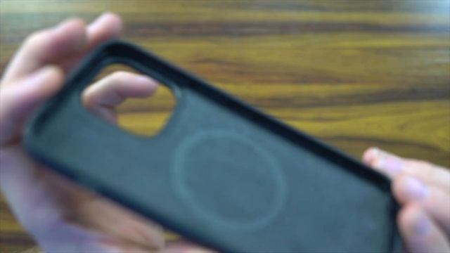 Nomad Horween Leather Case for iPhone 14 Pro Max смотреть онлайн