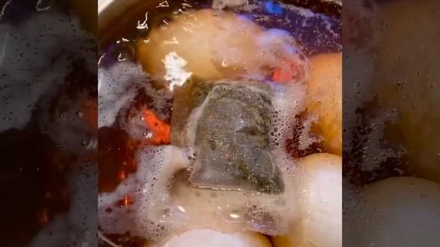 Chè Trứng gà trà (sweet dessert: Eggs cooked with sugar and tea) смотреть онлайн