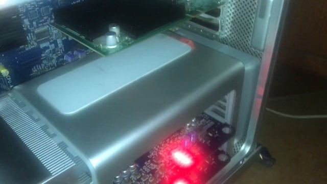 Mac Pro 1.1 Red light смотреть онлайн