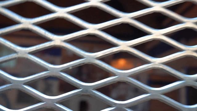 The Mexican Mac - Free The Kids Out The Cages (Official Music Video) смотреть онлайн