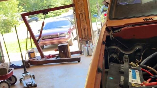 Angus is Needed: Progress on the #chevrolet #c10 #lsswap смотреть онлайн