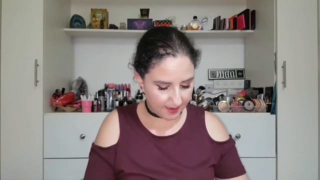 HUGE ASS MAKEUP REVOLUTION HAUL смотреть онлайн