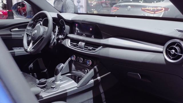 Alfa Romeo Stelvio at Geneva Motor Show 2017 смотреть онлайн