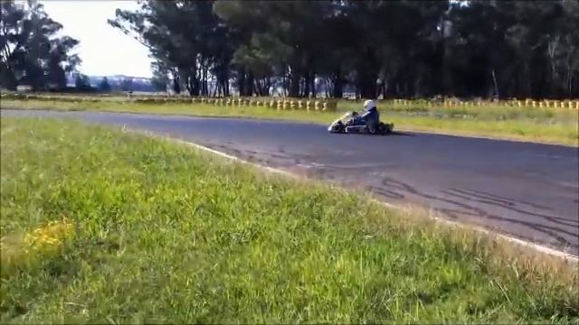 Lap at Grenfell Kart Track смотреть онлайн