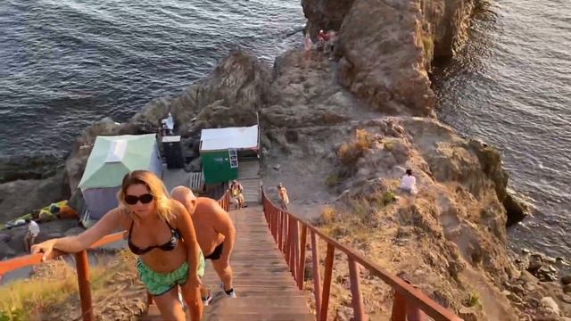 #Крым …спуск к Царскому пляжу мыса Фиолент…август 2021