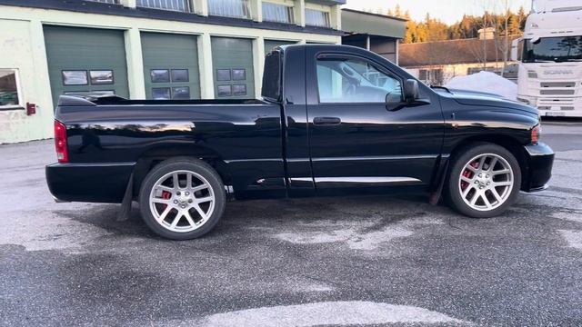 Dodge Ram SRT-10 2004 Viper Truck смотреть онлайн