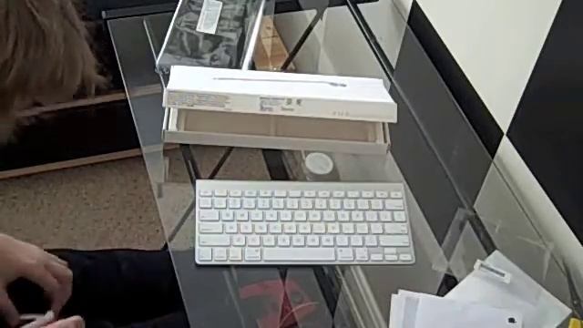 Apple Wireless keyboard смотреть онлайн