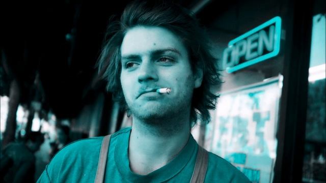 Mac Demarco // Passing Out Pieces (w/ lyrics) смотреть онлайн
