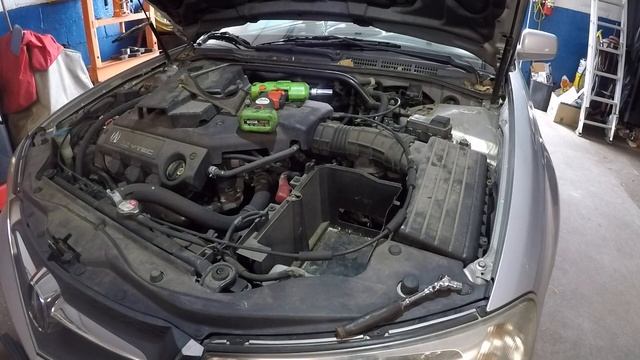 How to replace battery on Acura TL смотреть онлайн
