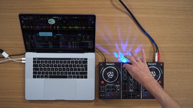 Serato Tips & Tricks: How To Add Extra Functions to Basic Controllers смотреть онлайн