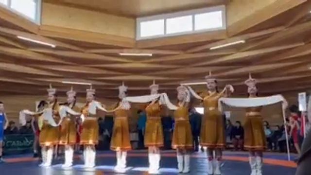 Открытие борцовской юрты смотреть онлайн