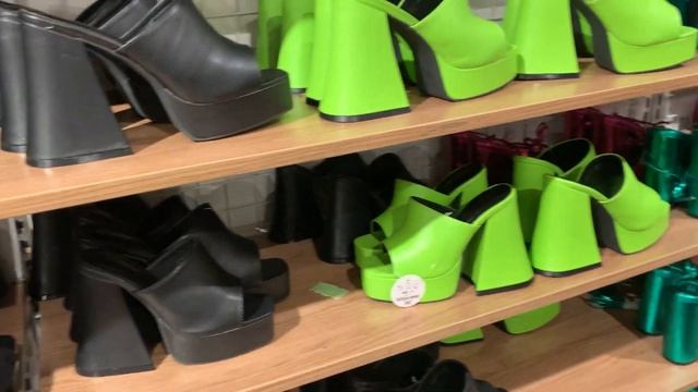 LETS GO WINDOW SHOPPING | VLOG | BOUGHT FEW ITEMS смотреть онлайн
