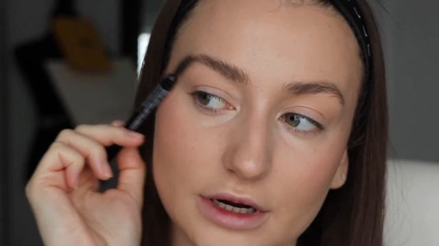 SPRING MAKEUP TUTORIAL | SULTRY COLOURFUL LINER смотреть онлайн
