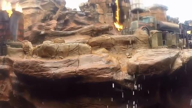 Universal & Disney World Rides - Go Pro & iMovie (by 9yr. old) смотреть онлайн
