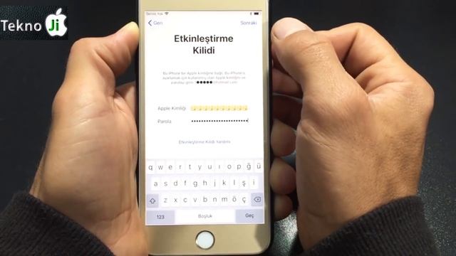 iPhone iCloud Aktivasyon Kilidi Tarih Oluyor Çılgın Teknoloji Tutkunu Yeni Yöntem İOS 11/10 Teknoji смотреть онлайн