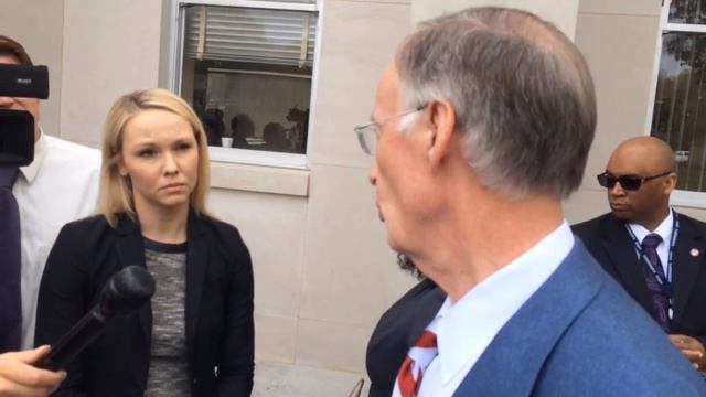 Governor Robert Bentley says he has no intentions of resigning смотреть онлайн