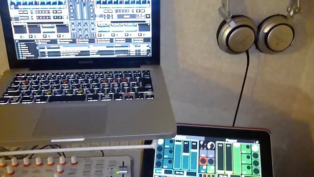 Traktor Pro 2 vs. TOUCH OSC смотреть онлайн