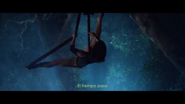 Ariana Grande - Breathin (Traducción en Español) смотреть онлайн