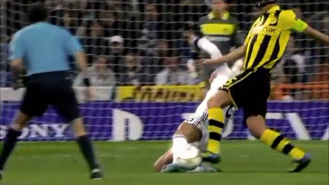 M. City - R. Madrid Maçı Smart HD/3D 55. Kanalda смотреть онлайн