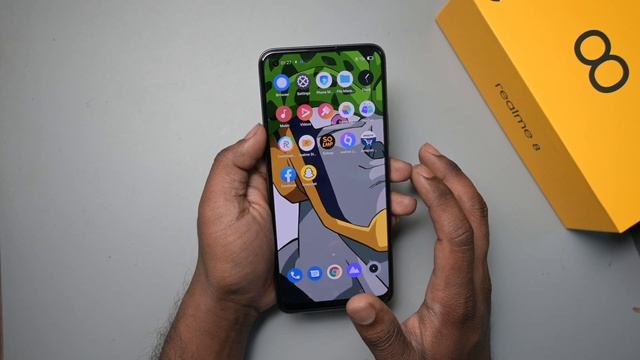 Realme 8 Top 50+ Tips and tricks | Part 1 смотреть онлайн