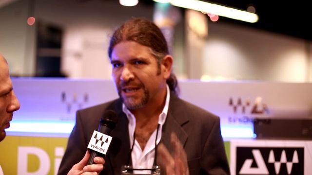 Waves at NAMM 2013: WLM Loudness Meter Wins TEC Award смотреть онлайн