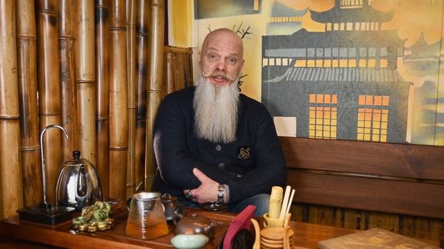 Большая Китайская капуста смотреть онлайн