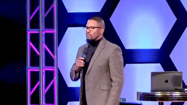 NCC ONLINE 12.10.23 | Dr. Hart Ramsey | The Fight For Your Faith смотреть онлайн