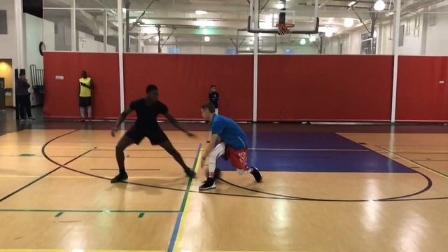 Professor vs 6'6" hooper... Says always come #HandleReady смотреть онлайн