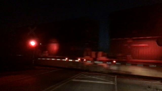 UP Z-MQG4 heads north near Lincoln, IL 08/28/21 смотреть онлайн