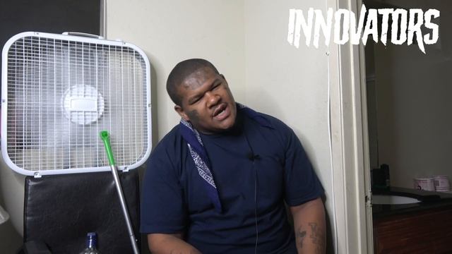 Crip Mac talks his ethnicity "Do I look BLACK & MEXICAN?" смотреть онлайн