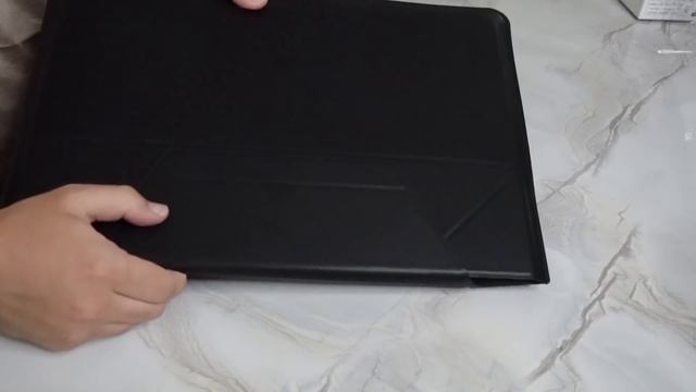 【これはよく考えられてる。】Macbook Pro用のケース一体型スタンドMOFT新作がめっちゃいい。 смотреть онлайн