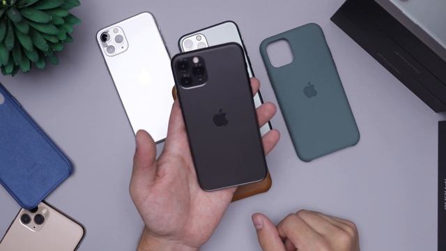 Apple iPhone 11 Pro Silicone & Leather Cases Review! Worth It? смотреть онлайн