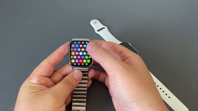 VWAR IW8 Smart Watch- How to set the always-on Display function смотреть онлайн