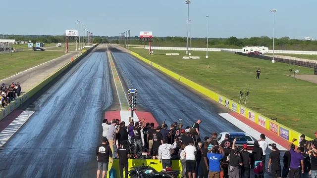 DragPack Dodge Challenger Makes First Ever Test Run смотреть онлайн