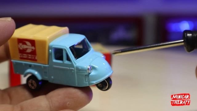 UNBOXING TOMICA TERBARU TOMICA DAIHATSU MIDGET SPECIAL EDITION ITO YOKADO смотреть онлайн