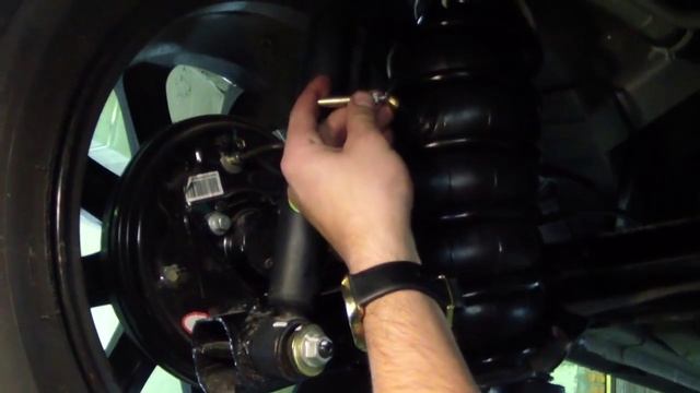 Пневмобаллоны в пружины — это инновационное решение для автомобилей, улучшает ходовые качества смотреть онлайн