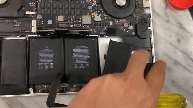 how to replace macbook pro battery |how to replace macbook battery|how to change battery of macbook смотреть онлайн