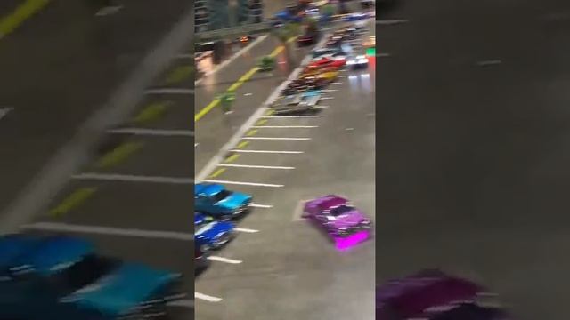 RC Lowriders Hitting Switchizz #SayWhat #EnjoytheCruz ✌🏽🕶