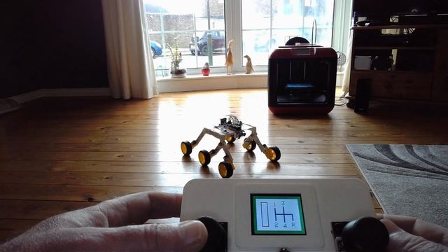 Raspberry Pi Pico W 2-way WiFi Controller: joystick, SONAR & compass смотреть онлайн