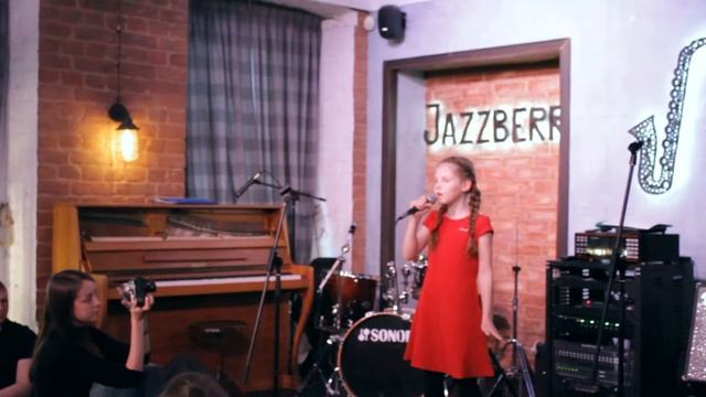 Everything At Once — cover Lenka смотреть онлайн