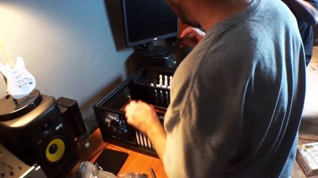 Hackintosh Dual Boot (Mountian Lion & Windows 7) System - 2013 Build смотреть онлайн