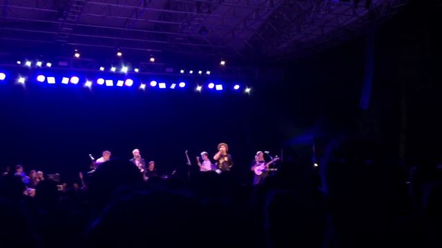 Mac Demarco: One More Love Song (live saxophone remix) смотреть онлайн