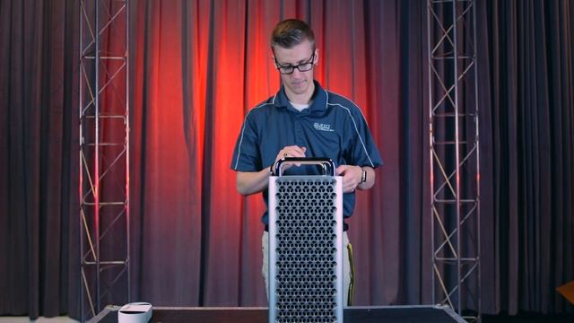 2019 Mac Pro Unboxing смотреть онлайн