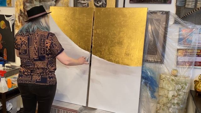 Мастер класс / Интерьерная картина акрилом и золотой поталью! смотреть онлайн