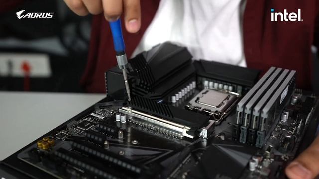 MY NEW PC BUILD WITH AORUS and Intel @AORUSIndia смотреть онлайн