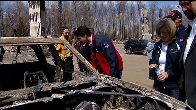 PM Justin Trudeau visits Fort McMurray смотреть онлайн