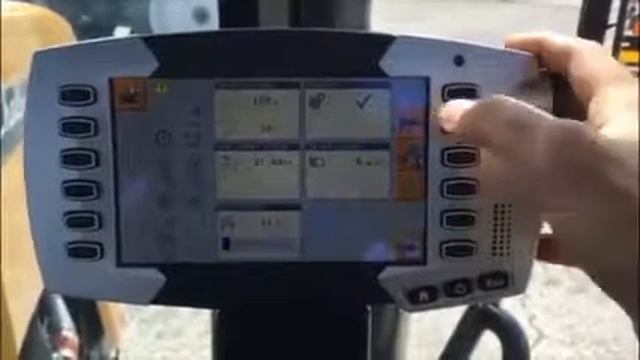 Tractor Service Intervals смотреть онлайн