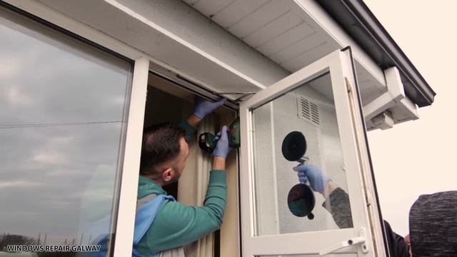 Seal replacing on pvc windows. Review done by Susan and Bart. Ireland,  Co. Galway. смотреть онлайн