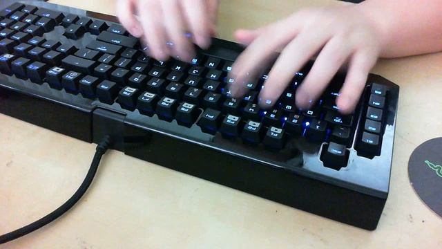 Razer Blackwidow Ultimate Typing sound. смотреть онлайн